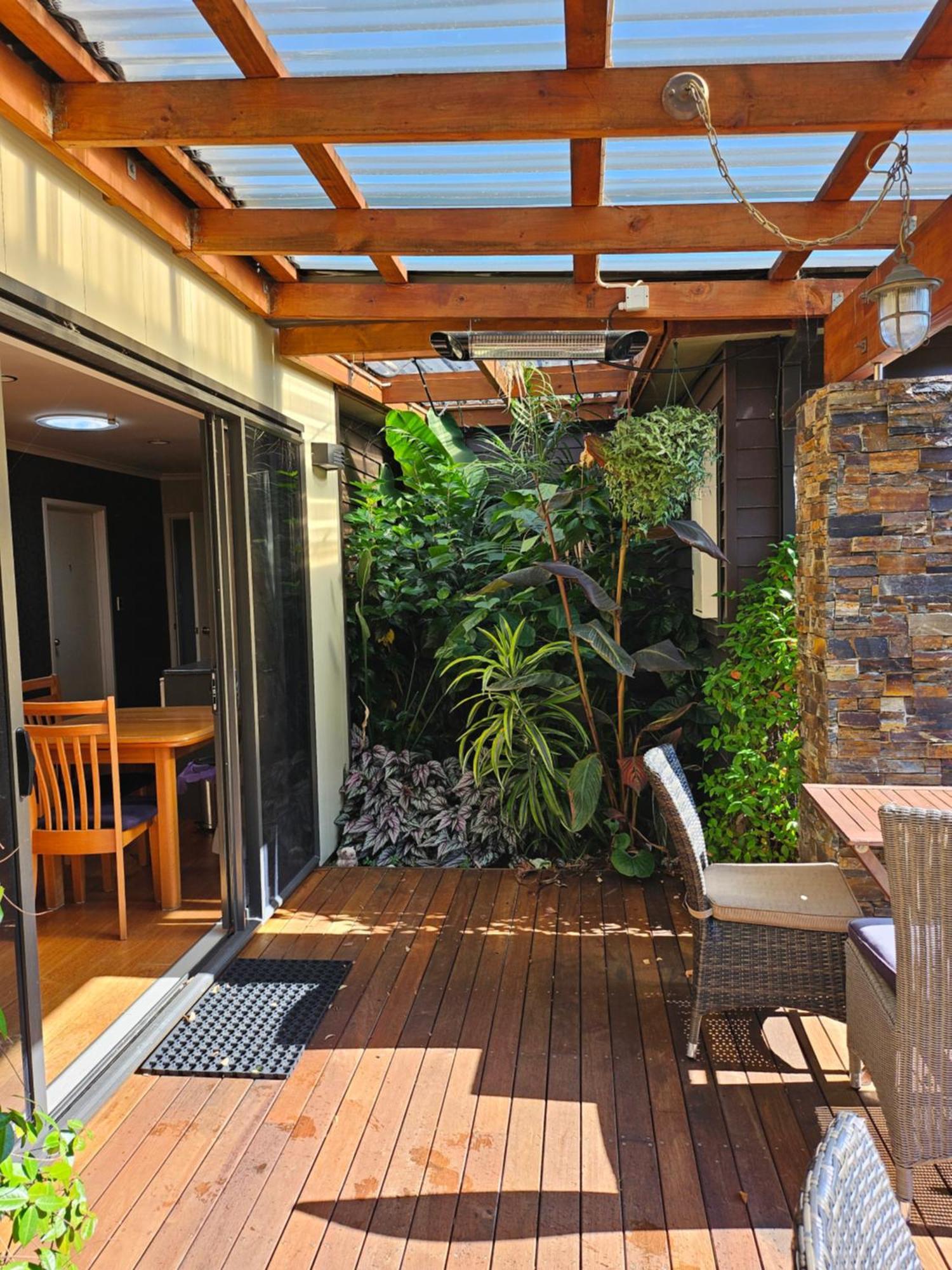 Heta Road B&B New Plymouth Ngoại thất bức ảnh