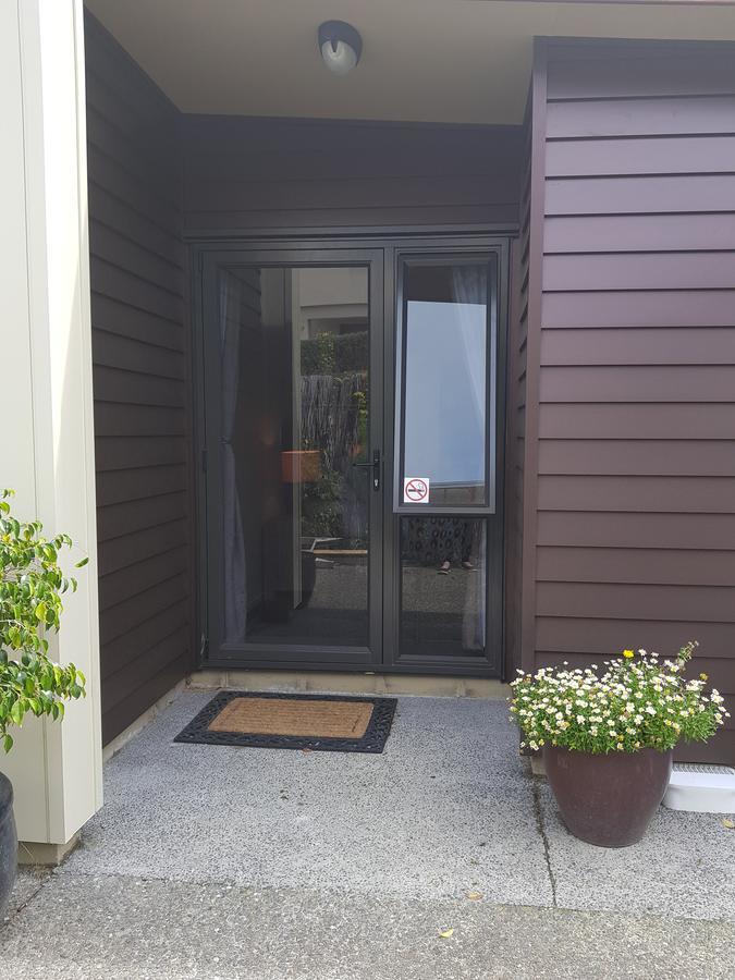 Heta Road B&B New Plymouth Ngoại thất bức ảnh