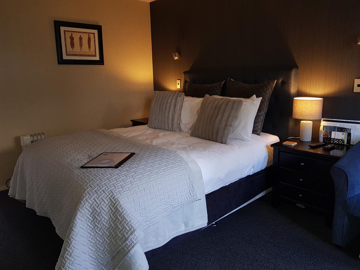 Heta Road B&B New Plymouth Ngoại thất bức ảnh