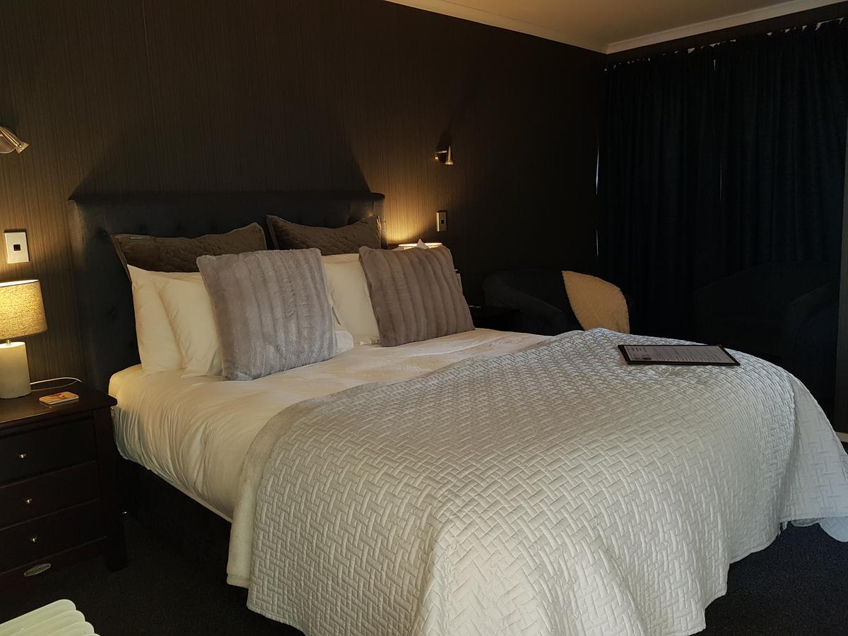 Heta Road B&B New Plymouth Ngoại thất bức ảnh